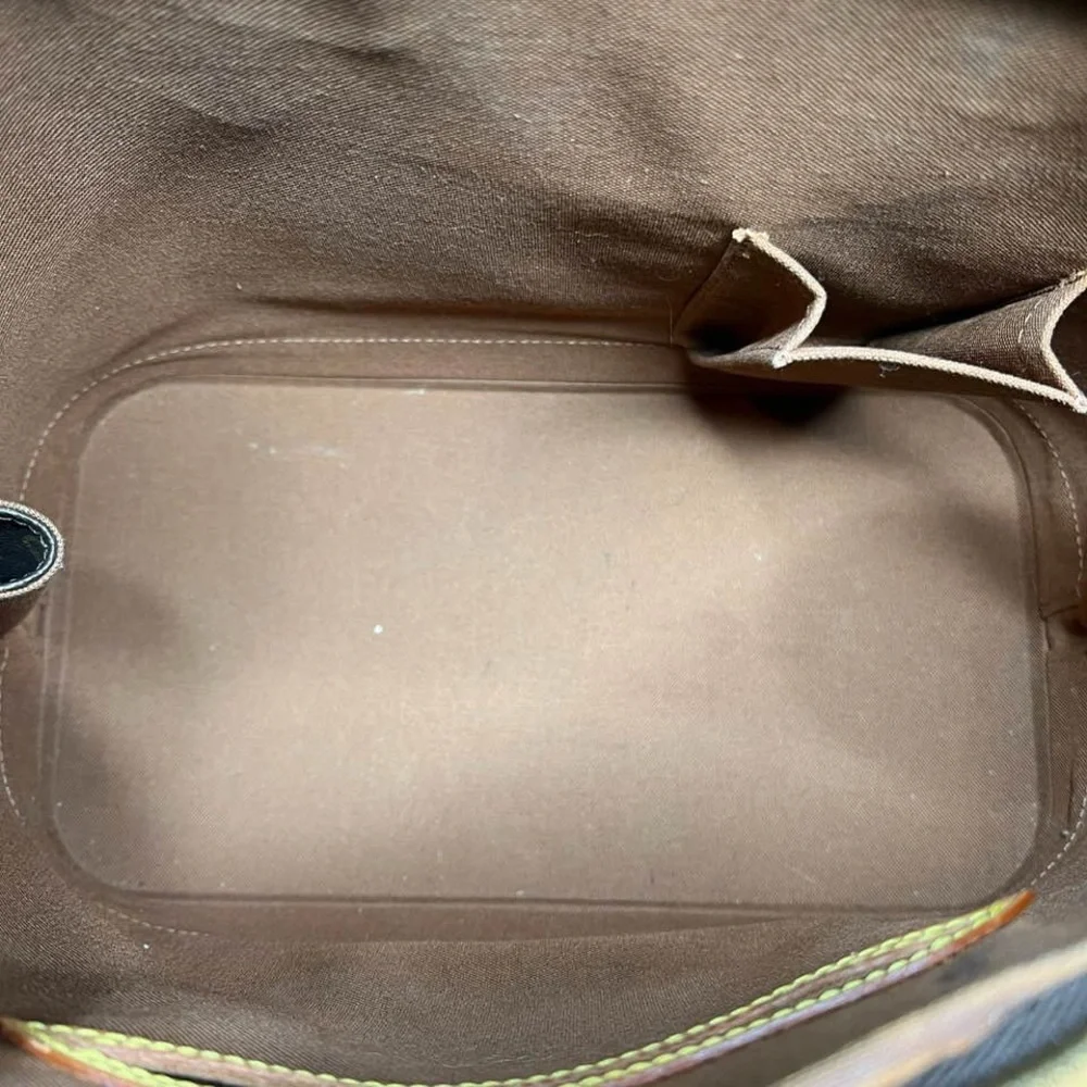 🔴SOLD🔴 LOUIS VUITTON • ALMA PM W/ STRAP - Picture 12 of 14